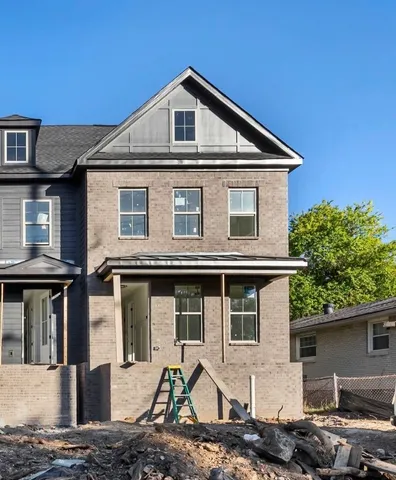 $1,049,900 | 920 B 14th Avenue South, Nashville, TN 37212