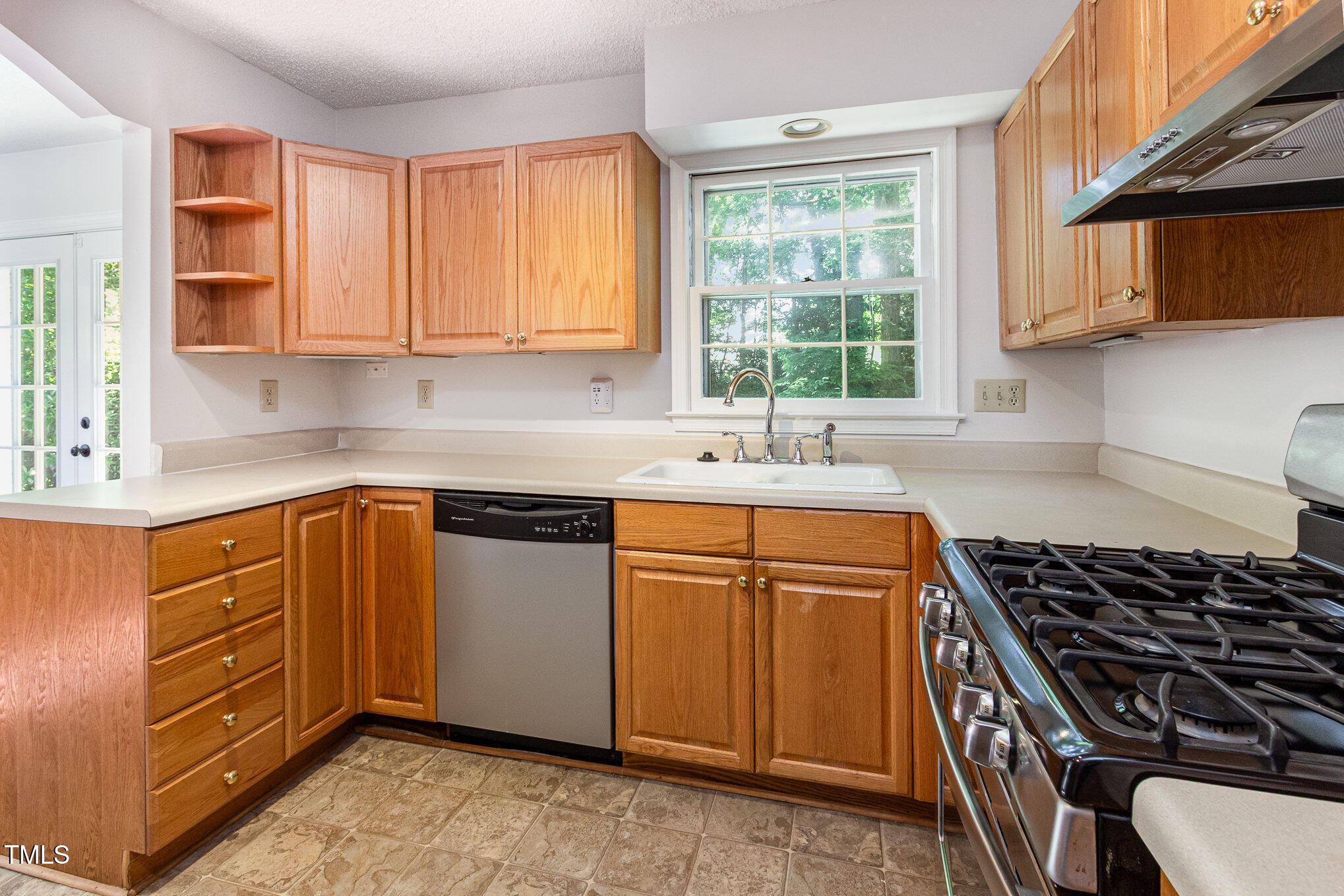 1324 Swallow Drive Raleigh, NC 27606 - Photo 10 of 27 017_img_1503-edit_970
