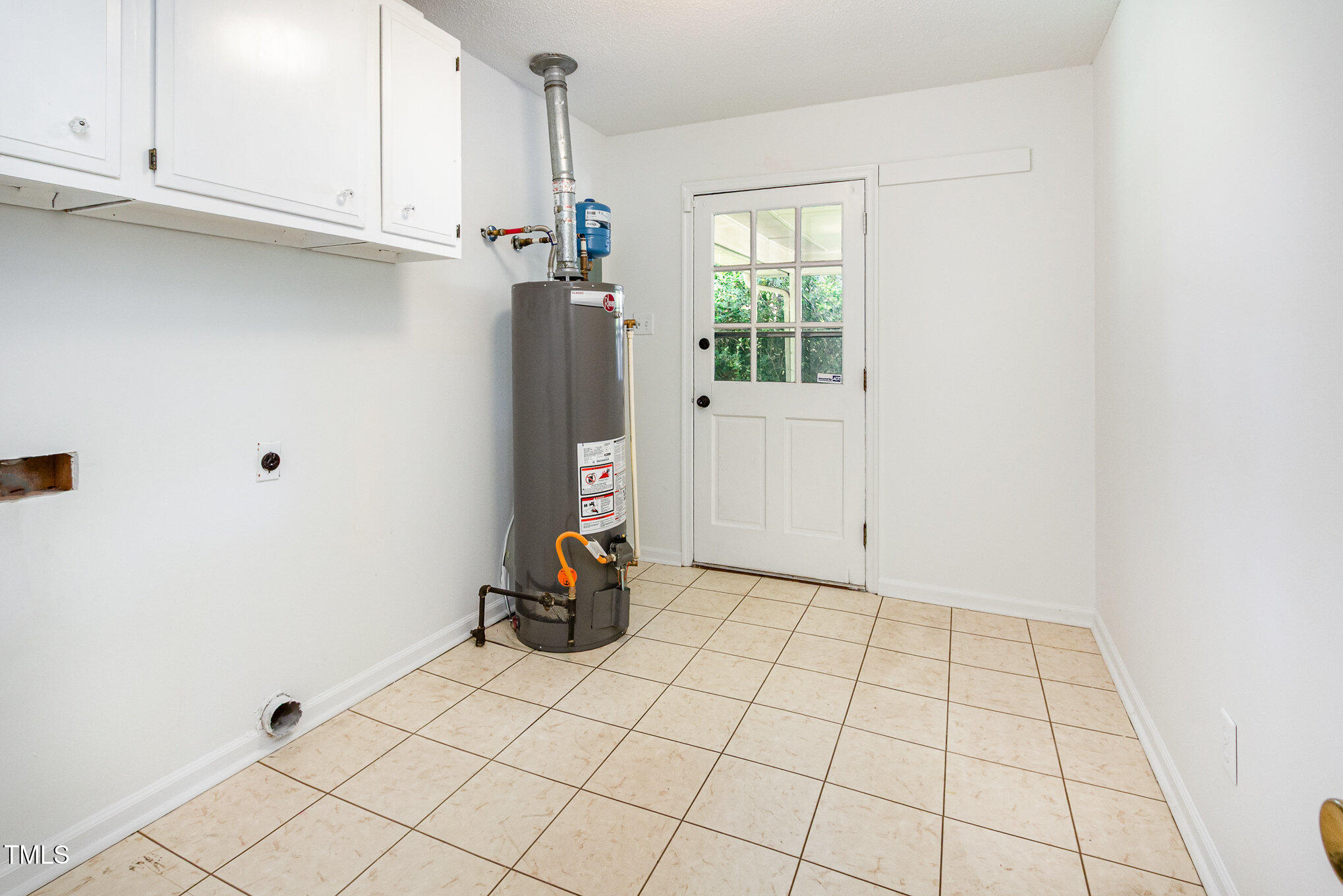 1324 Swallow Drive Raleigh, NC 27606 - Photo 20 of 27 027_img_1505-edit_497