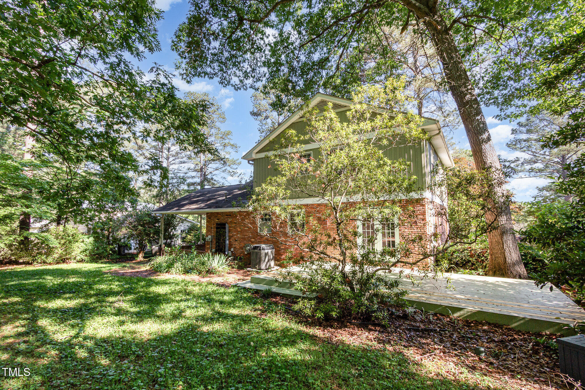 1324 Swallow Drive Raleigh, NC 27606 - Photo 24 of 27 007_img_1483-edit_459