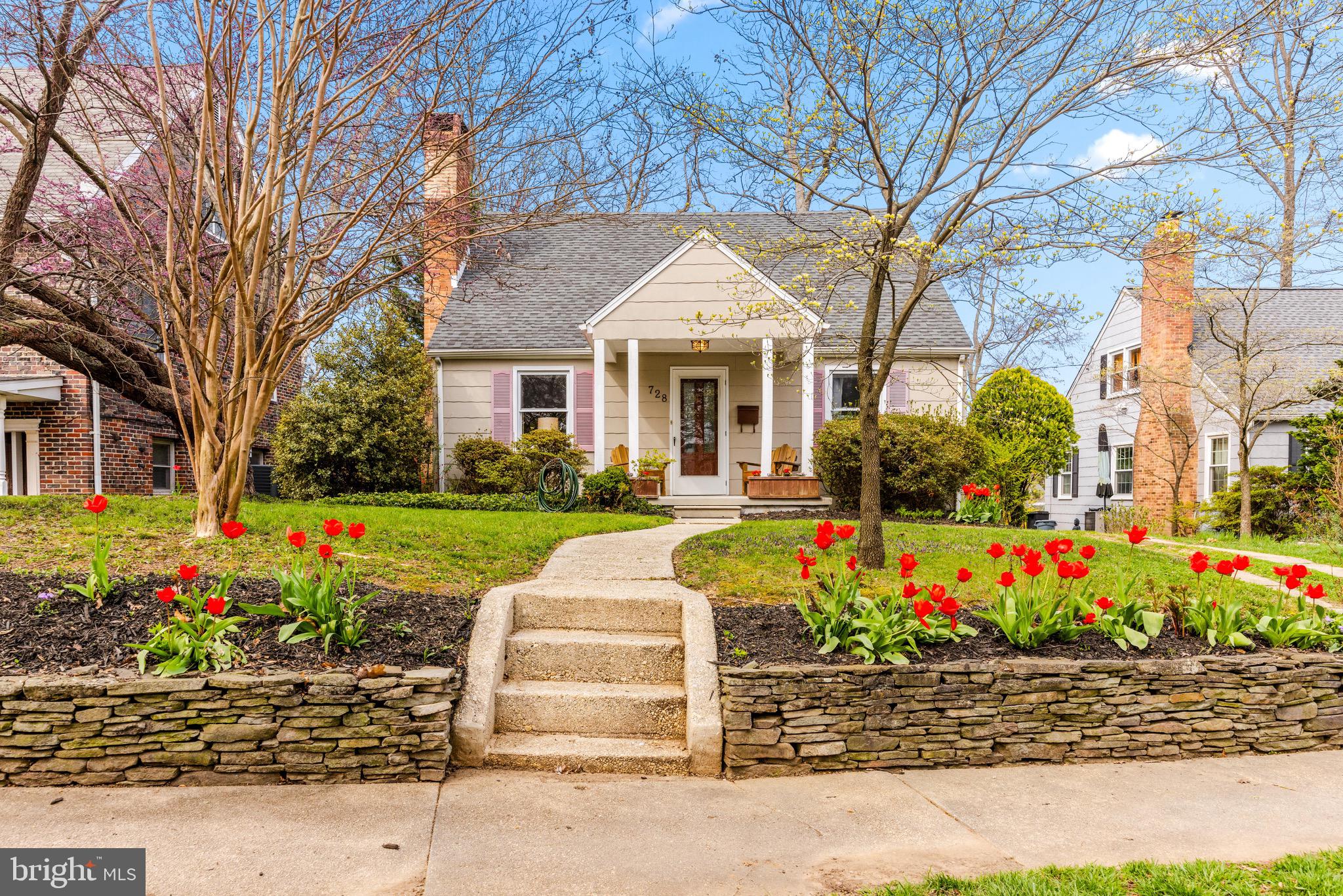 Welcoming to the charming 728 Overbrook Rd.