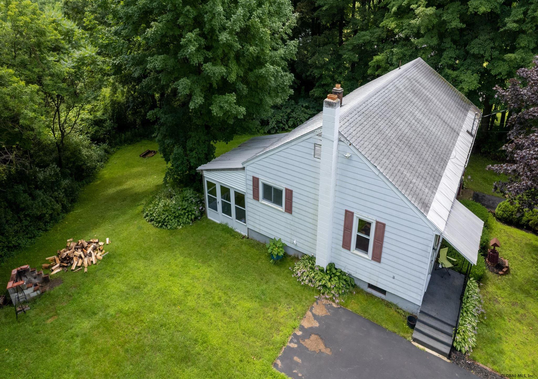 296 Lakeview Road Broadalbin, NY 12025 - Photo 7 of 49 Photo 7