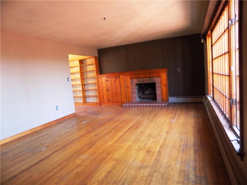 225 Beverly Way Butler, PA 16001 - Photo 6 of 18 Gallery Image 6