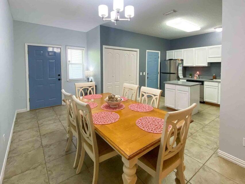 116 Dolphin Road Mary Esther, FL 32569 - Photo 6 of 13 a view of a dining room with furniture