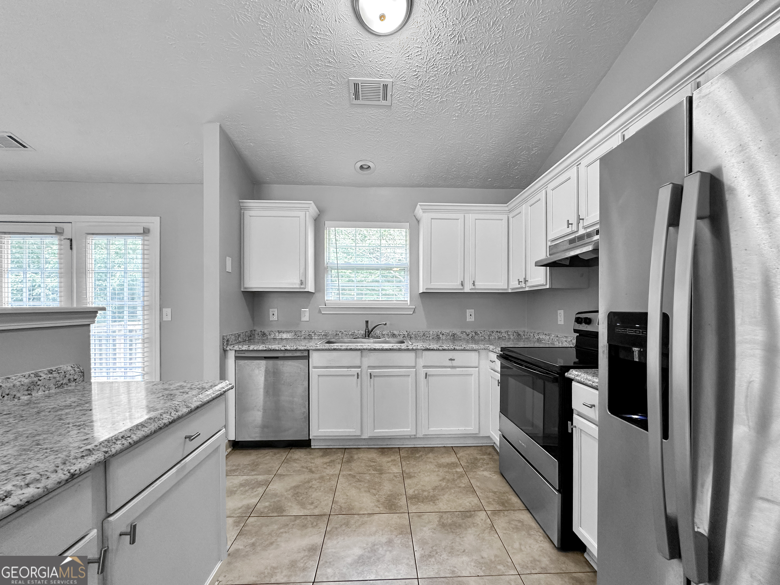 5087 Limerick Lane Flowery Branch, GA 30542 - Photo 6 of 18