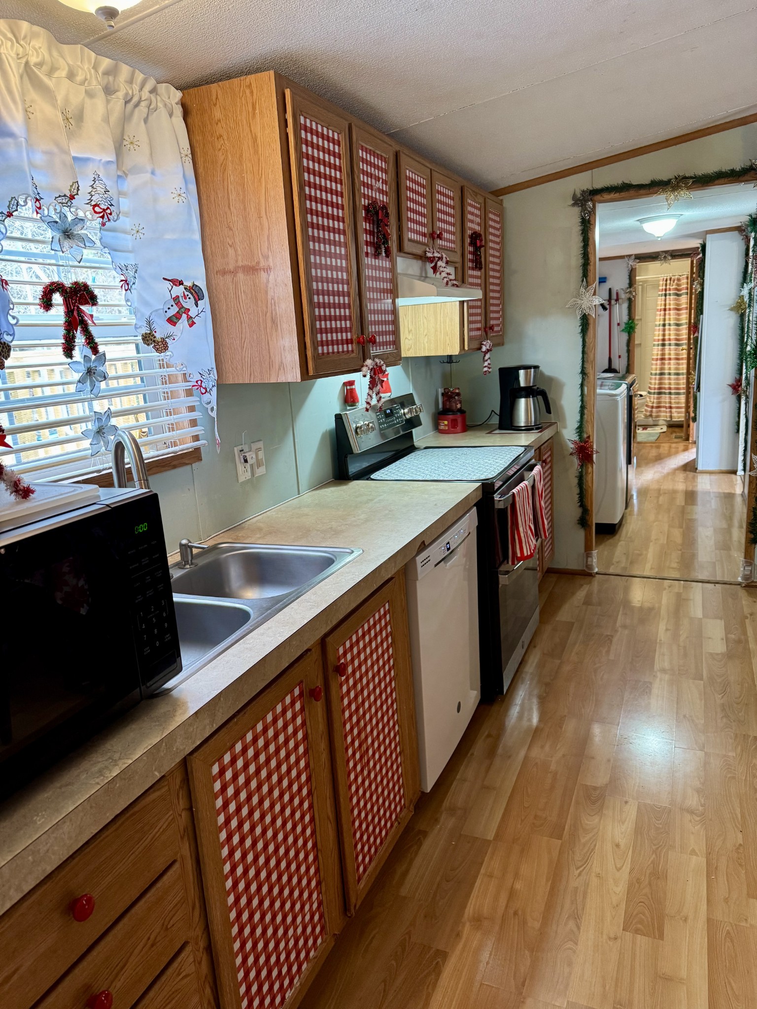 1204 Brummit Road Charlotte, TN 37036 - Photo 10 of 27 Gallery Image 10