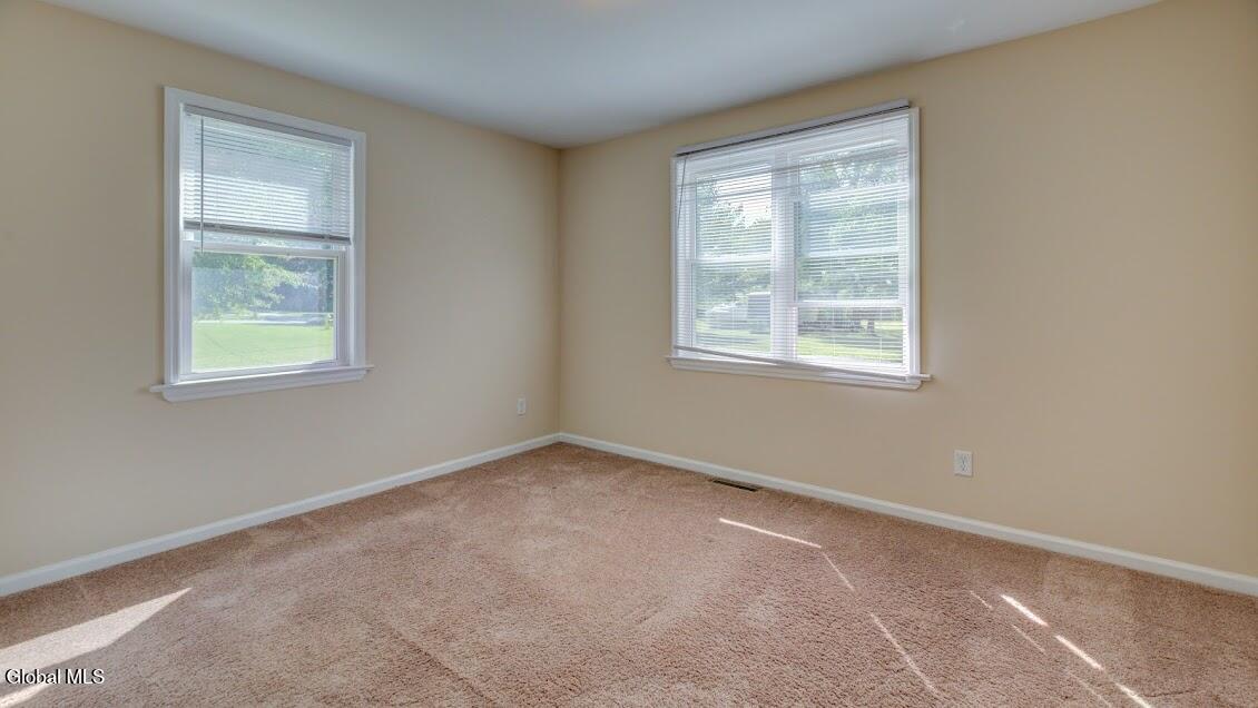 145 Haigh Road Schenectady, NY 12302 - Photo 29 of 42 145 Haigh Rd-9bed 2