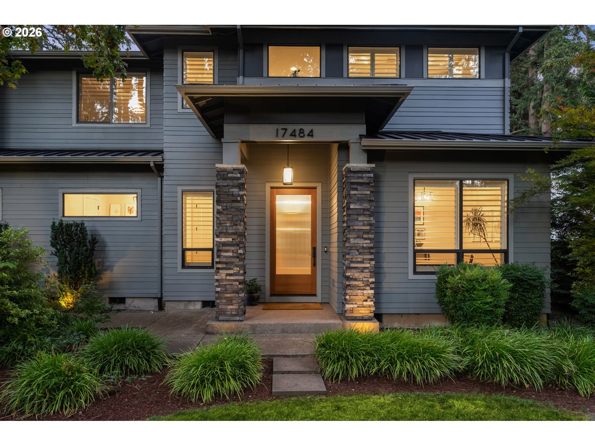 17484 Bryant Road Lake Oswego, OR 97035 - Photo 2 of 48 Gallery Image 2