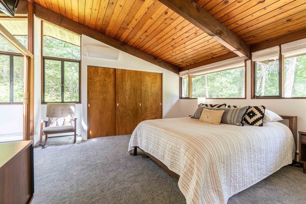 17 Stonehedge Road Lincoln, MA 01773 - Photo 18 of 42 Gallery Image 18