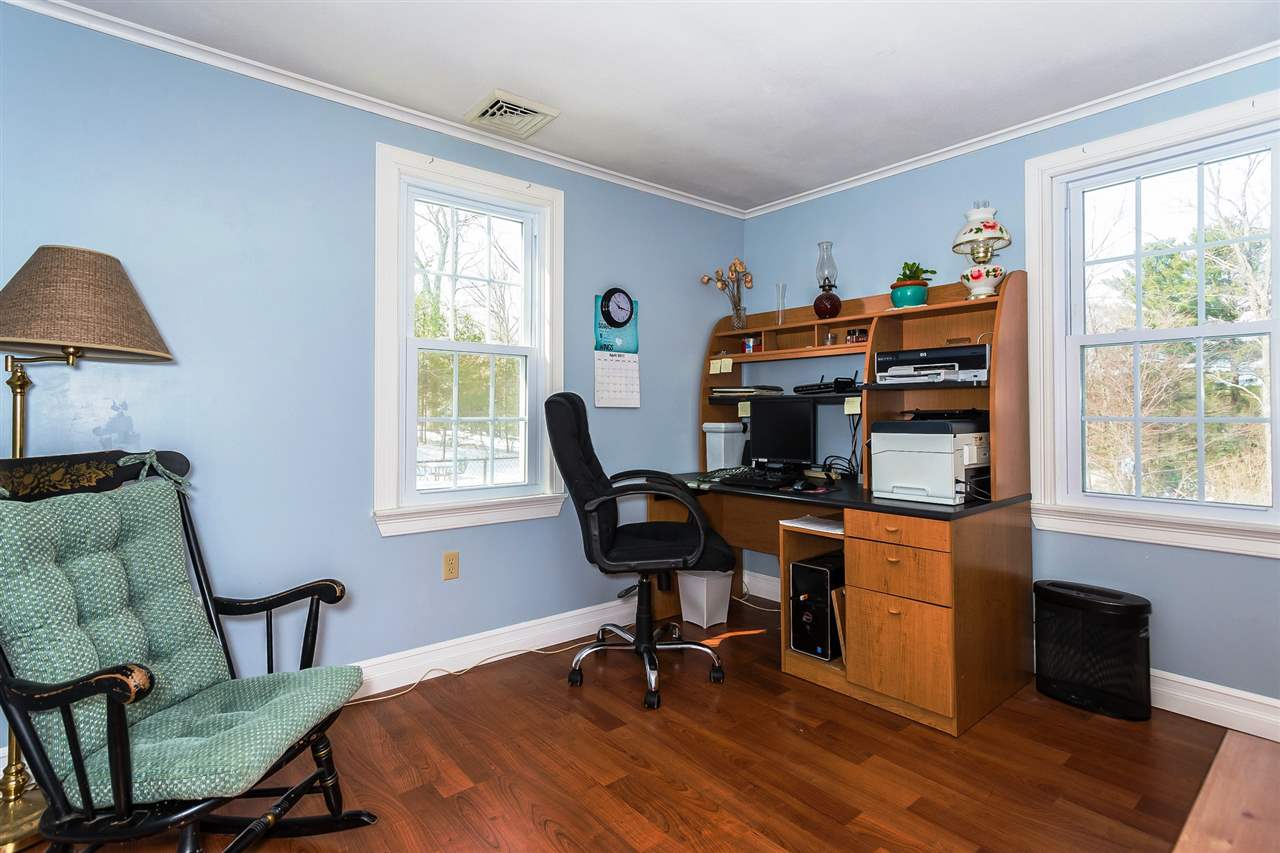 9 Derryfield Road Derry, NH 03038 - Photo 15 of 26