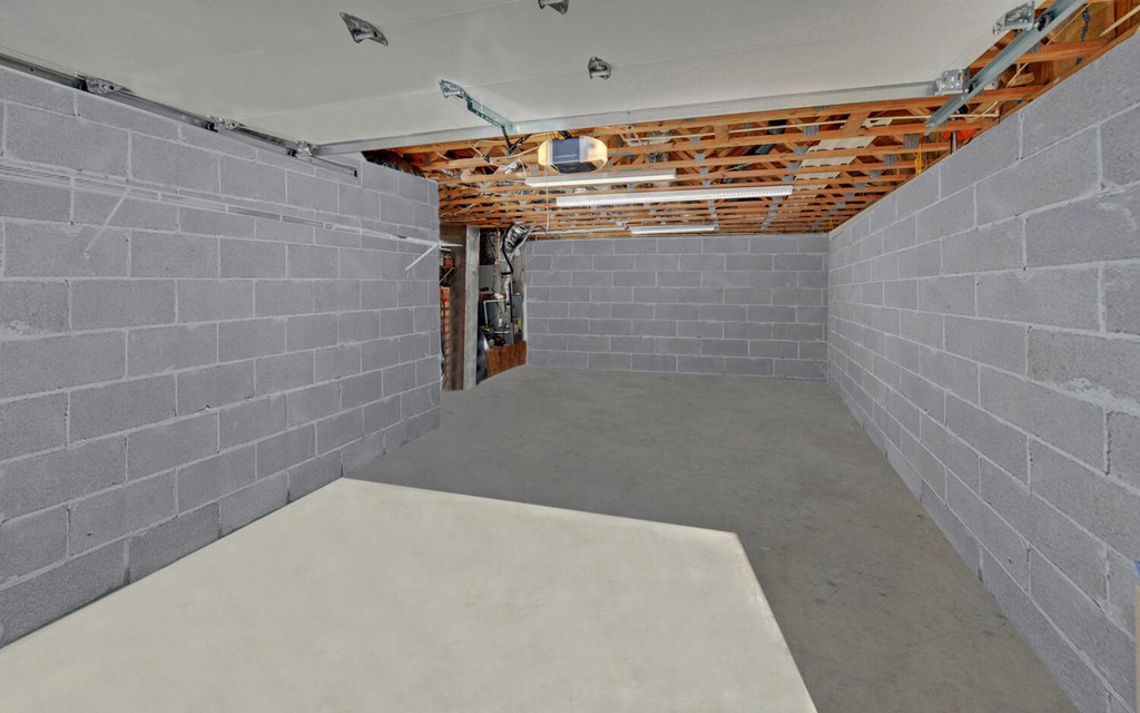 7300 Mr Bert Road Hiawassee, GA 30546 - Photo 35 of 48 a bathroom with a shower