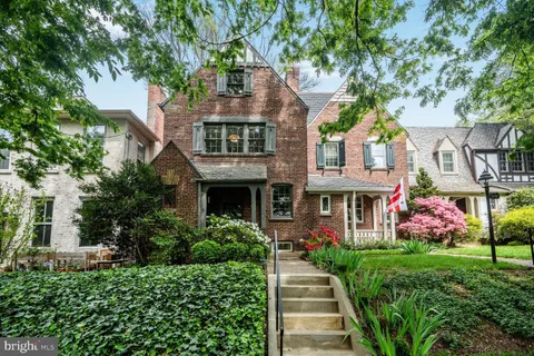 $1,635,000 | 4441 Volta Place Northwest, Washington, DC 20007