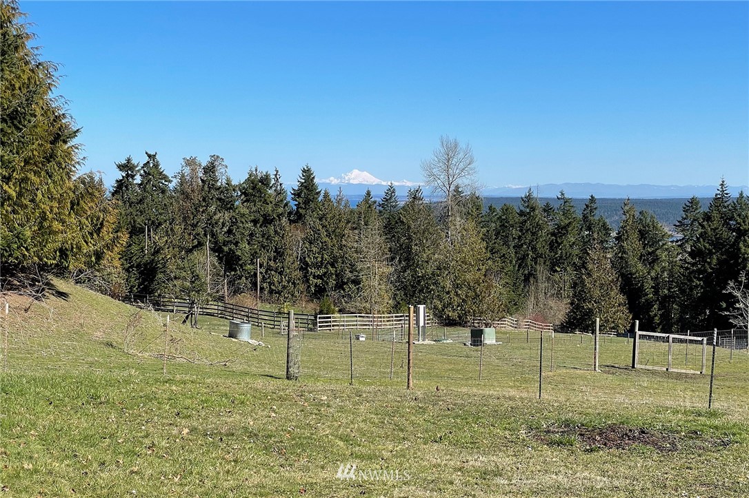 1006 Happy Valley Road Sequim, WA 98382 - Photo 36 of 40 a view of a park