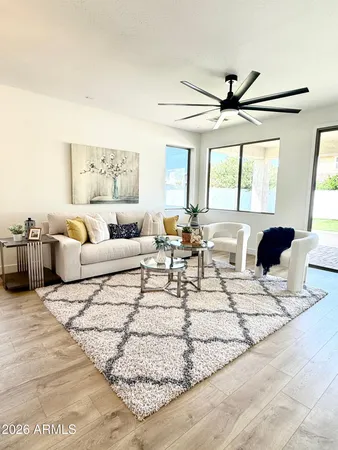 $669,900 | 1236 East Nightingale Lane, Gilbert, AZ 85298