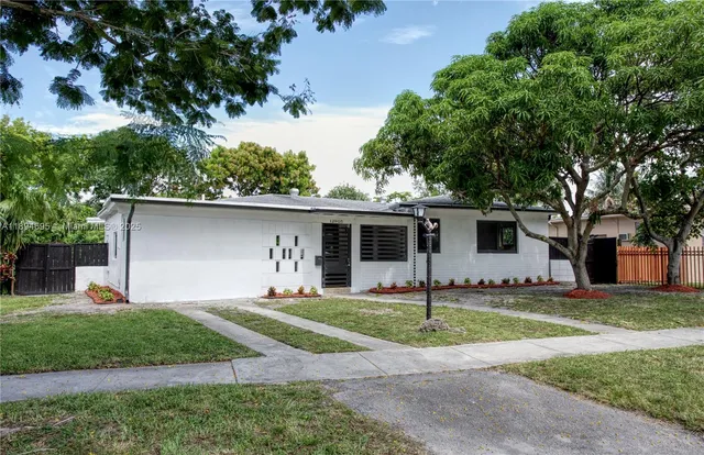 $4,700 | 12905 North Miami Avenue, North Miami, FL 33168