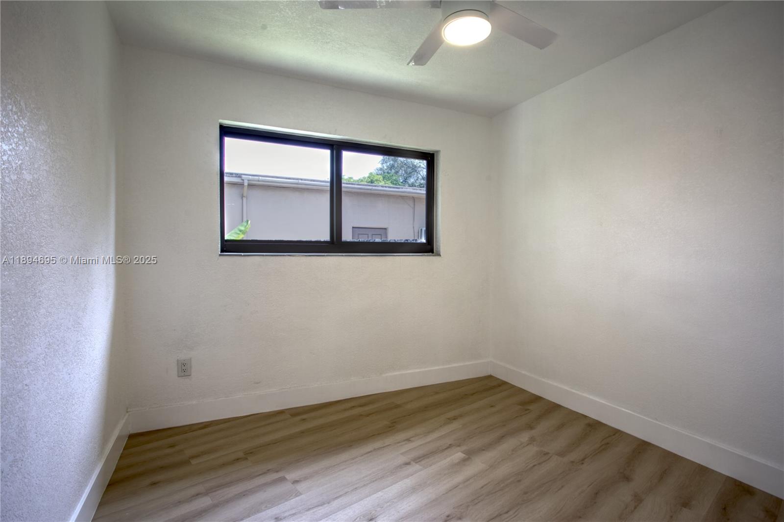 12905 North Miami Avenue North Miami, FL 33168 - Photo 11 of 44