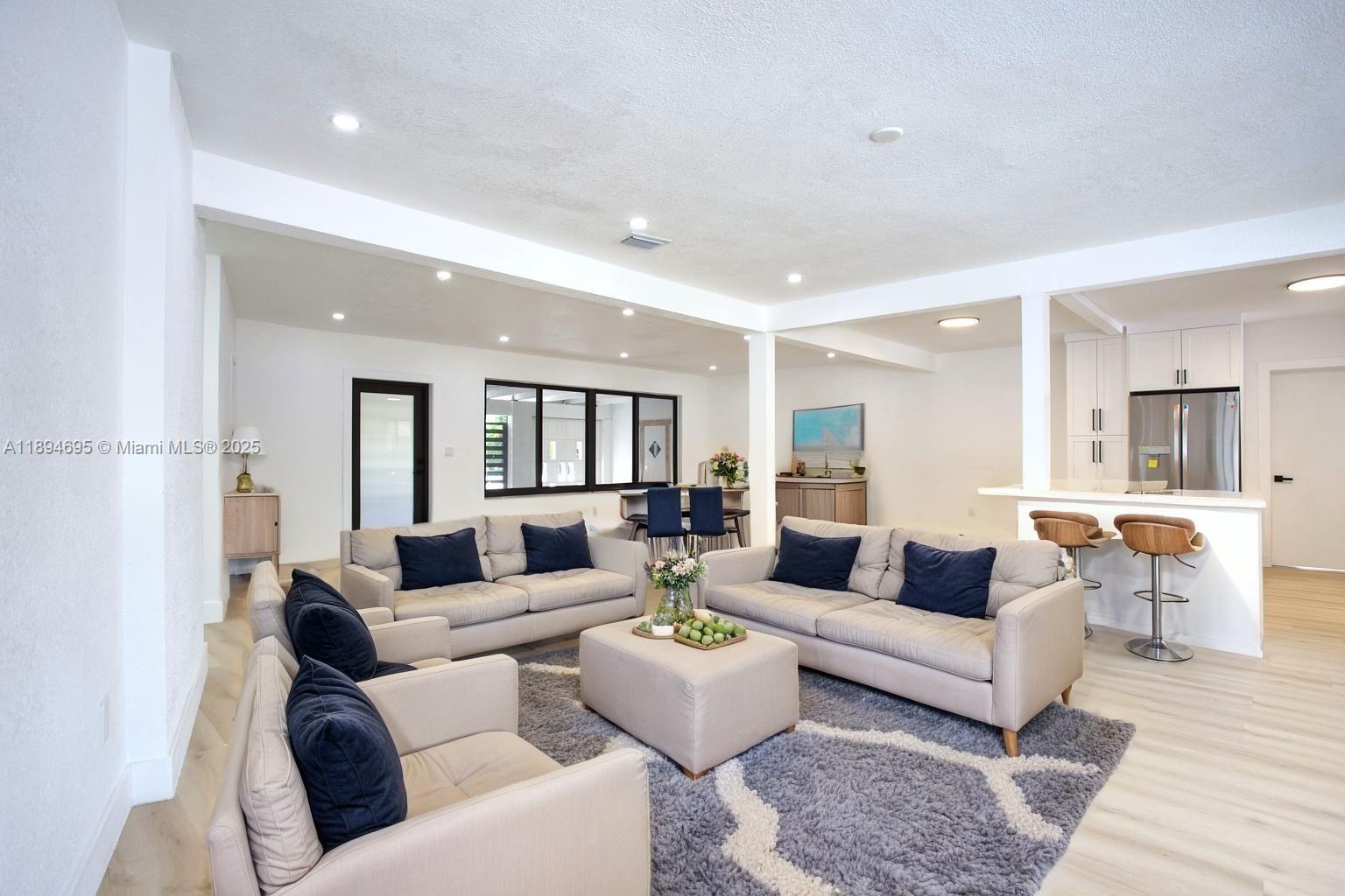 12905 North Miami Avenue North Miami, FL 33168 - Photo 2 of 44