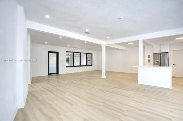 $4,700 | 12905 North Miami Avenue, North Miami, FL 33168