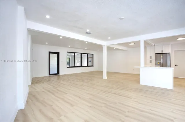 $4,700 | 12905 North Miami Avenue, North Miami, FL 33168