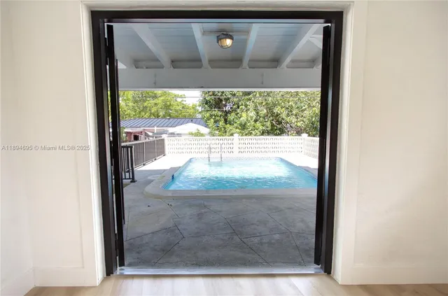 $4,700 | 12905 North Miami Avenue, North Miami, FL 33168