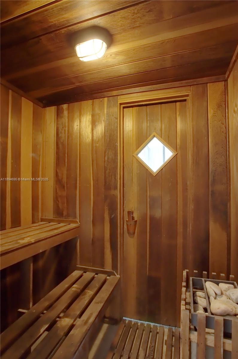 12905 North Miami Avenue North Miami, FL 33168 - Photo 37 of 44