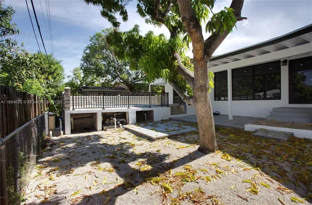 $4,700 | 12905 North Miami Avenue, North Miami, FL 33168