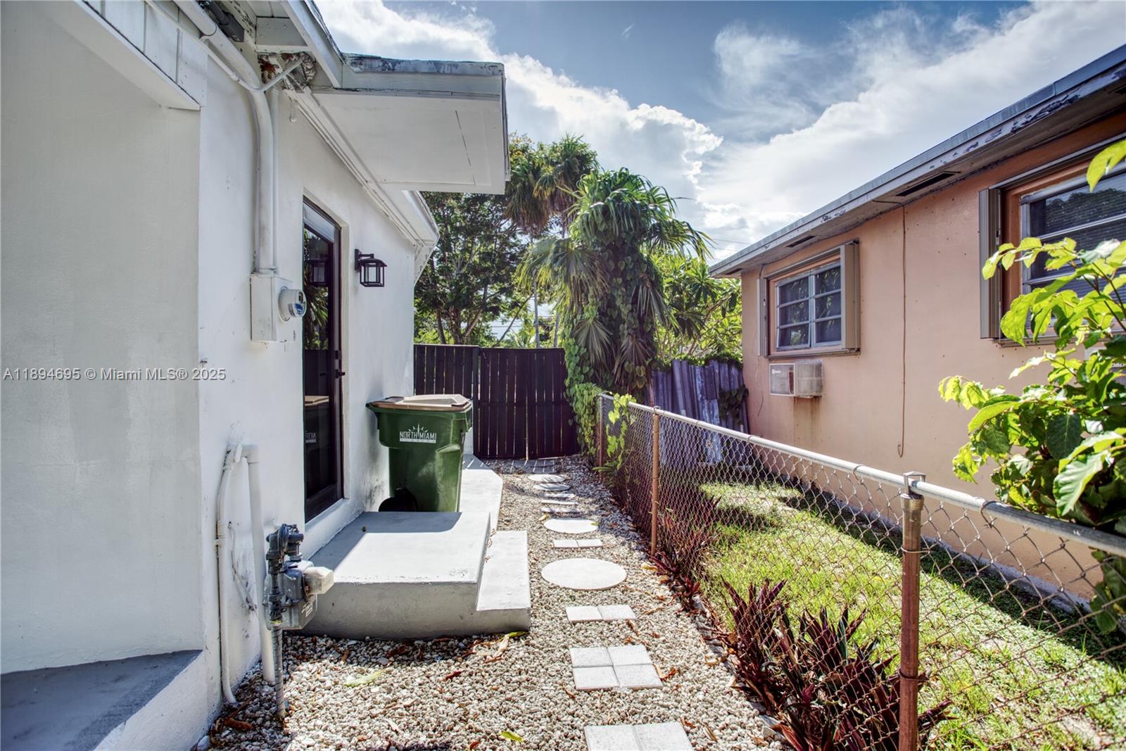 12905 North Miami Avenue North Miami, FL 33168 - Photo 41 of 44