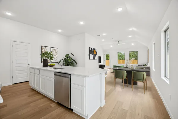 $300,490 | 435 Lucky Avenue, Elgin, TX 78621