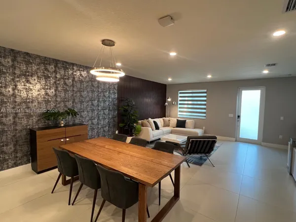 $4,300 | 10355 Northwest 66th Street, Unit 10355, Doral, FL 33178