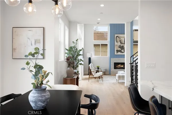 $1,850,000 | 2018 Grant Avenue, Unit A, Redondo Beach, CA 90278