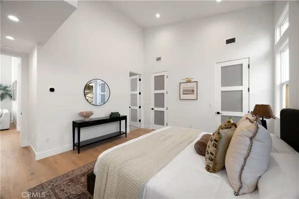 $1,850,000 | 2018 Grant Avenue, Unit A, Redondo Beach, CA 90278