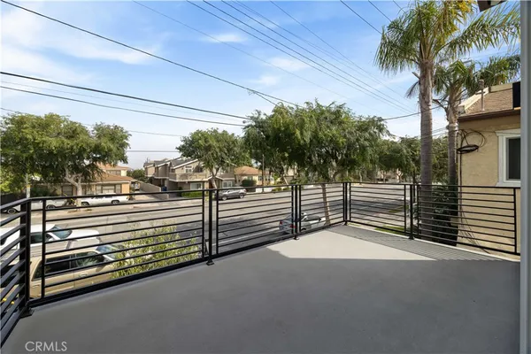 $1,850,000 | 2018 Grant Avenue, Unit A, Redondo Beach, CA 90278