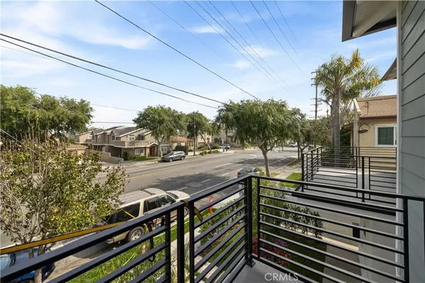 $1,850,000 | 2018 Grant Avenue, Unit A, Redondo Beach, CA 90278