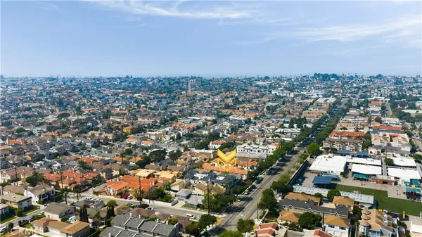 $1,850,000 | 2018 Grant Avenue, Unit A, Redondo Beach, CA 90278