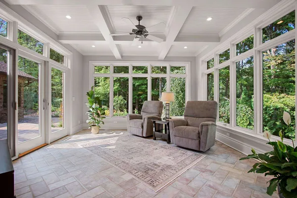 $974,900 | 2920 Parkwood Drive, Green Bay, WI 54313