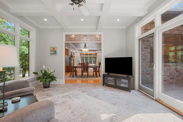 $974,900 | 2920 Parkwood Drive, Green Bay, WI 54313