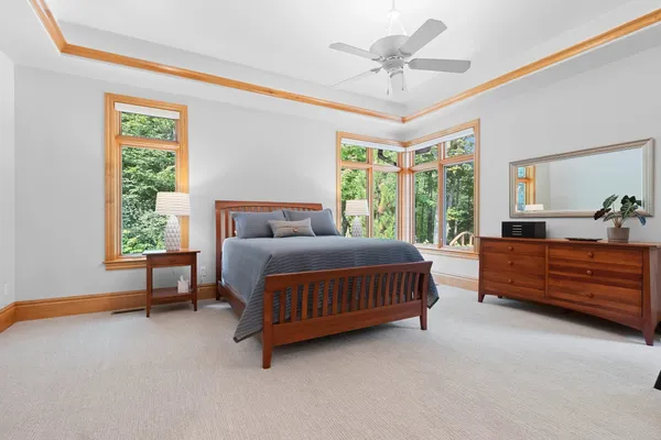 $974,900 | 2920 Parkwood Drive, Green Bay, WI 54313