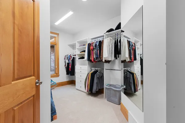 $974,900 | 2920 Parkwood Drive, Green Bay, WI 54313