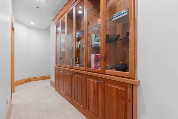 $974,900 | 2920 Parkwood Drive, Green Bay, WI 54313