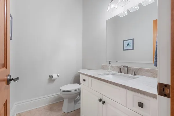 $974,900 | 2920 Parkwood Drive, Green Bay, WI 54313