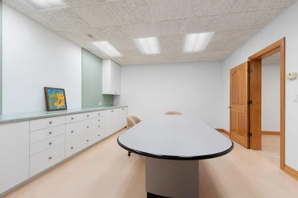 $974,900 | 2920 Parkwood Drive, Green Bay, WI 54313