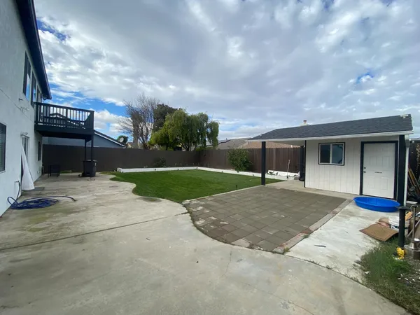 $584,900 | 827 St Andrew Street, Lathrop, CA 95330
