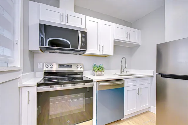 $1,500 | 5737 Shore Boulevard South, Unit 2, Gulfport, FL 33707