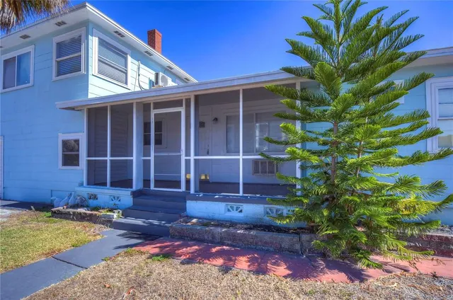 $1,500 | 5737 Shore Boulevard South, Unit 2, Gulfport, FL 33707