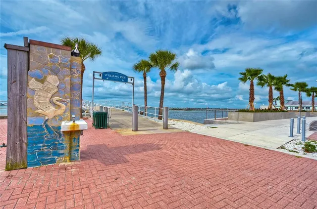$1,500 | 5737 Shore Boulevard South, Unit 2, Gulfport, FL 33707