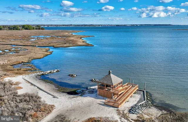 $995,000 | 23280 Horse Island Road, Lewes, DE 19958