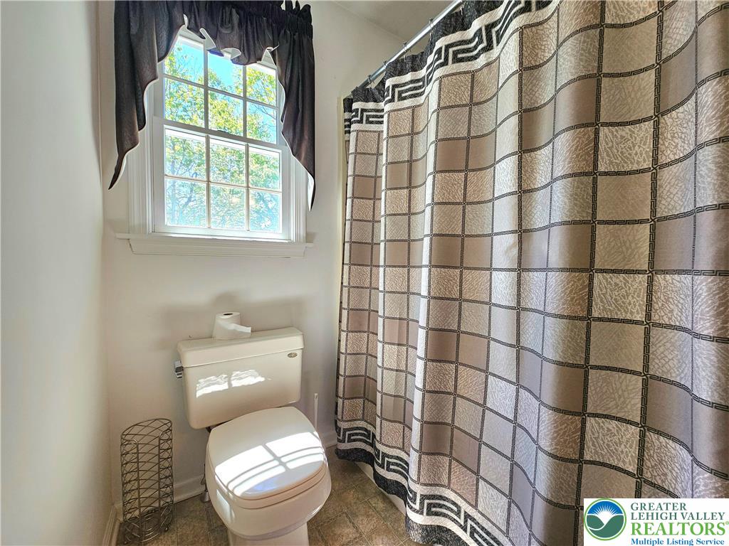 1200 Paxinosa Road East Easton, PA 18040 - Photo 26 of 40