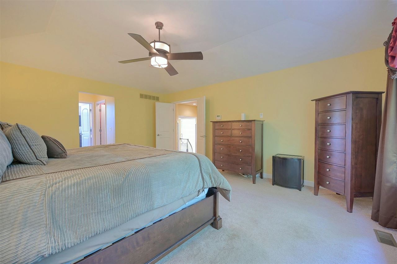 26967 Victoria Road Novi, MI 48374 - Photo 20 of 37