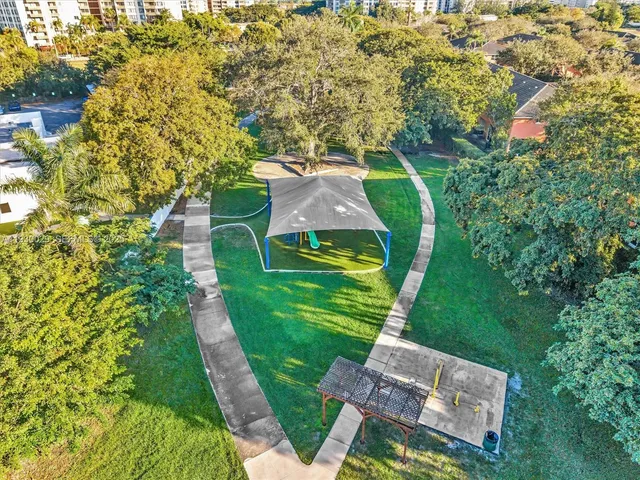 $2,650 | 6747 Sienna Club Drive, Lauderhill, FL 33319