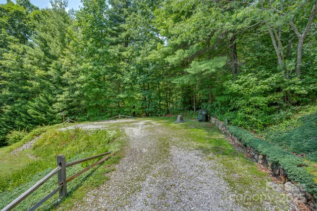 $670,000 | 23 Jay Foster Way, Unit 22/23, Saluda, NC 28773